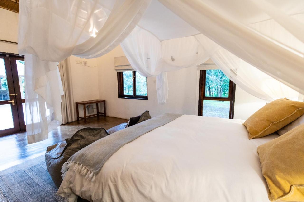 Kingly Bush Villa Палаборва Екстериор снимка